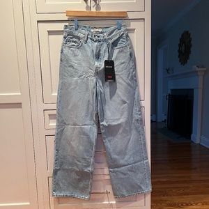 Levi's Premium High Loose Women's Jeans - Medium Wash, Size 29 Regular